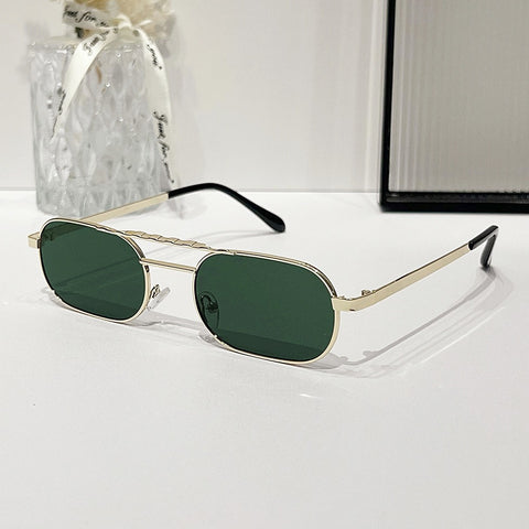 Fashionable Rectangle Sunglasses